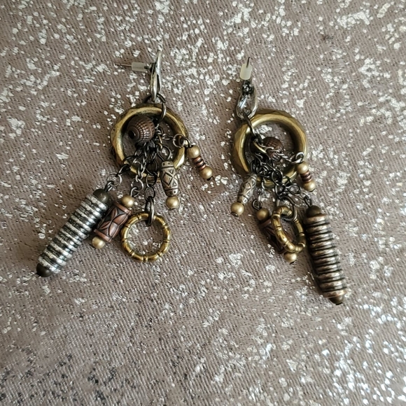 3/$15 Funky beaded pierced earrings - Picture 1 of 3